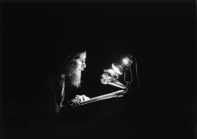 Michael de Courcy, Al Neil reading at the Vancouver Art Gallery, 1968
