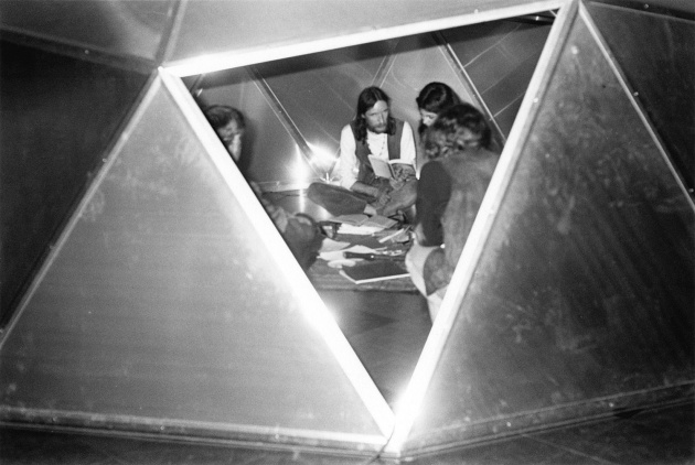 Michael de Courcy, Poetry reading in an aluminum dome, 1970