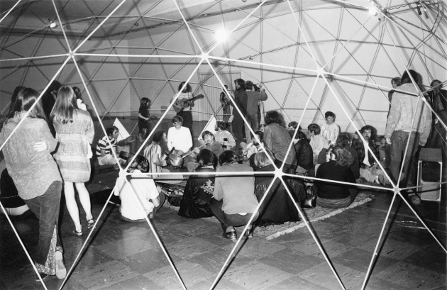 Michael de  Courcy, Music performance at the Dome Show, 1970