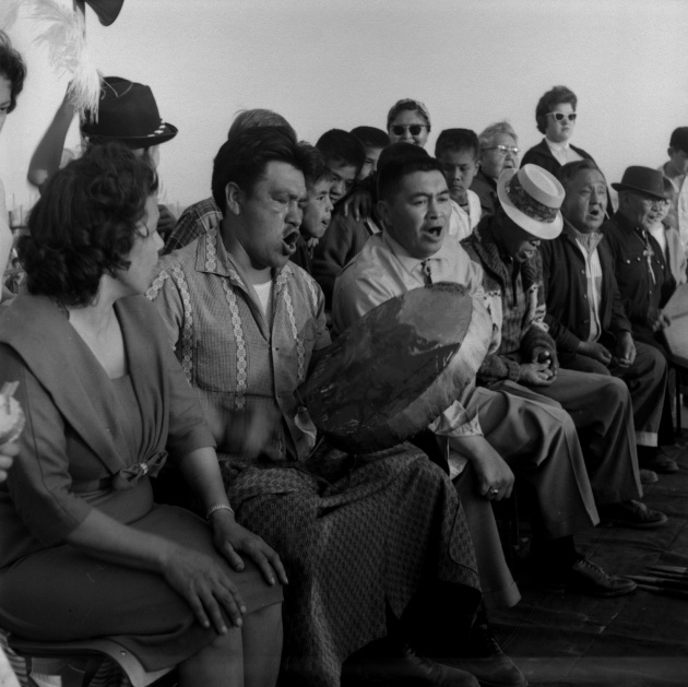 Salish canoe races in North Vancouver, May 1962